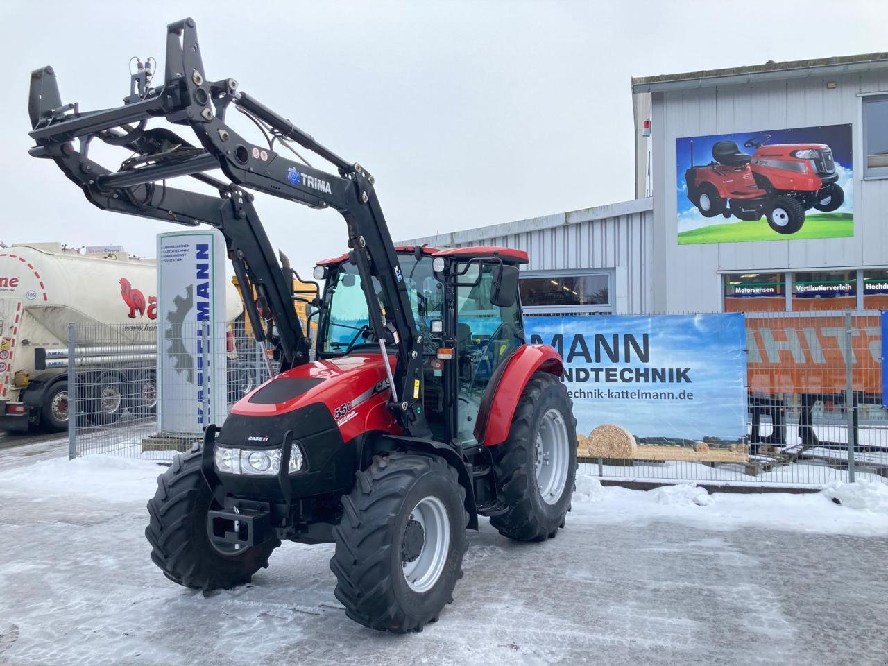 Traktor van het type Case IH Farmall 55C mit Klima, Gebrauchtmaschine in Stuhr (Foto 1)