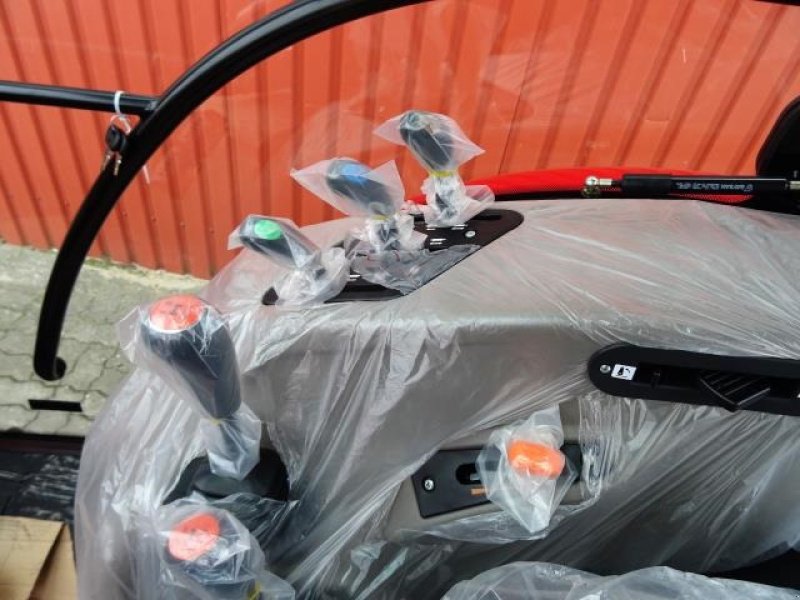 Traktor typu Case IH FARMALL 65 A 4WD, Gebrauchtmaschine v Ribe (Obrázek 5)