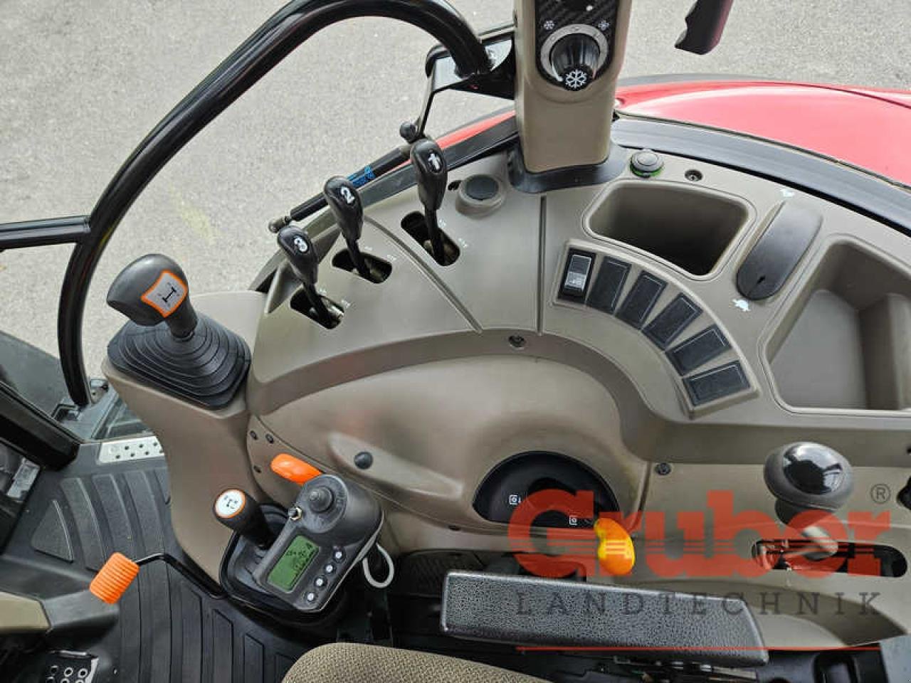 Traktor za tip Case IH Farmall 65 C, Gebrauchtmaschine u Ampfing (Slika 15)