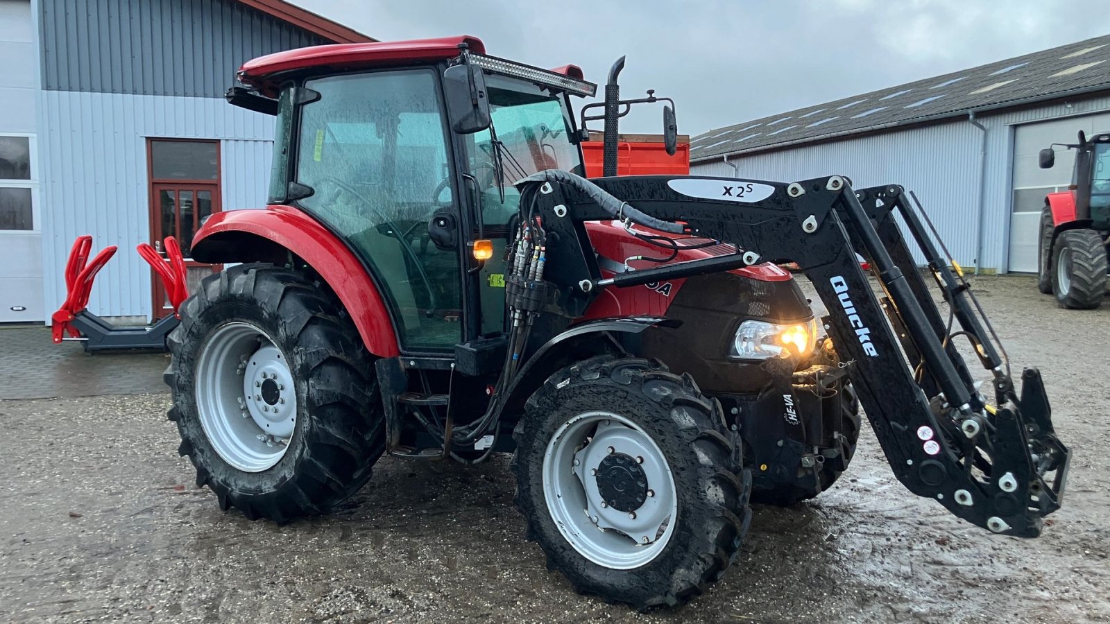 Traktor des Typs Case IH Farmall 65A, Gebrauchtmaschine in Svenstrup J (Bild 1)