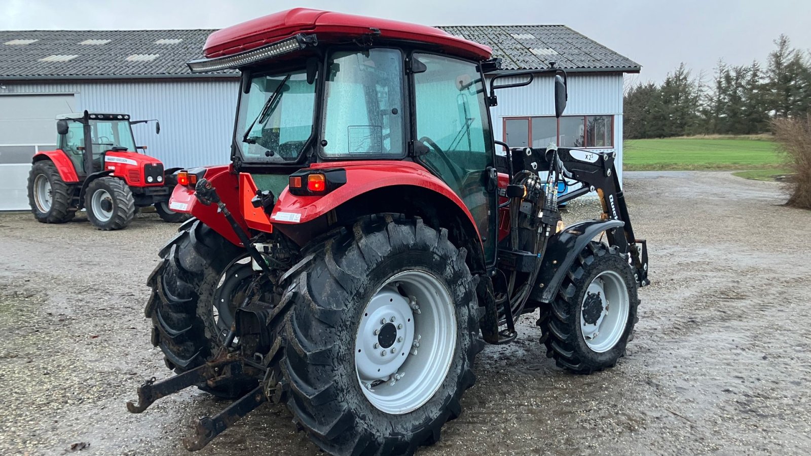 Traktor des Typs Case IH Farmall 65A, Gebrauchtmaschine in Svenstrup J (Bild 4)