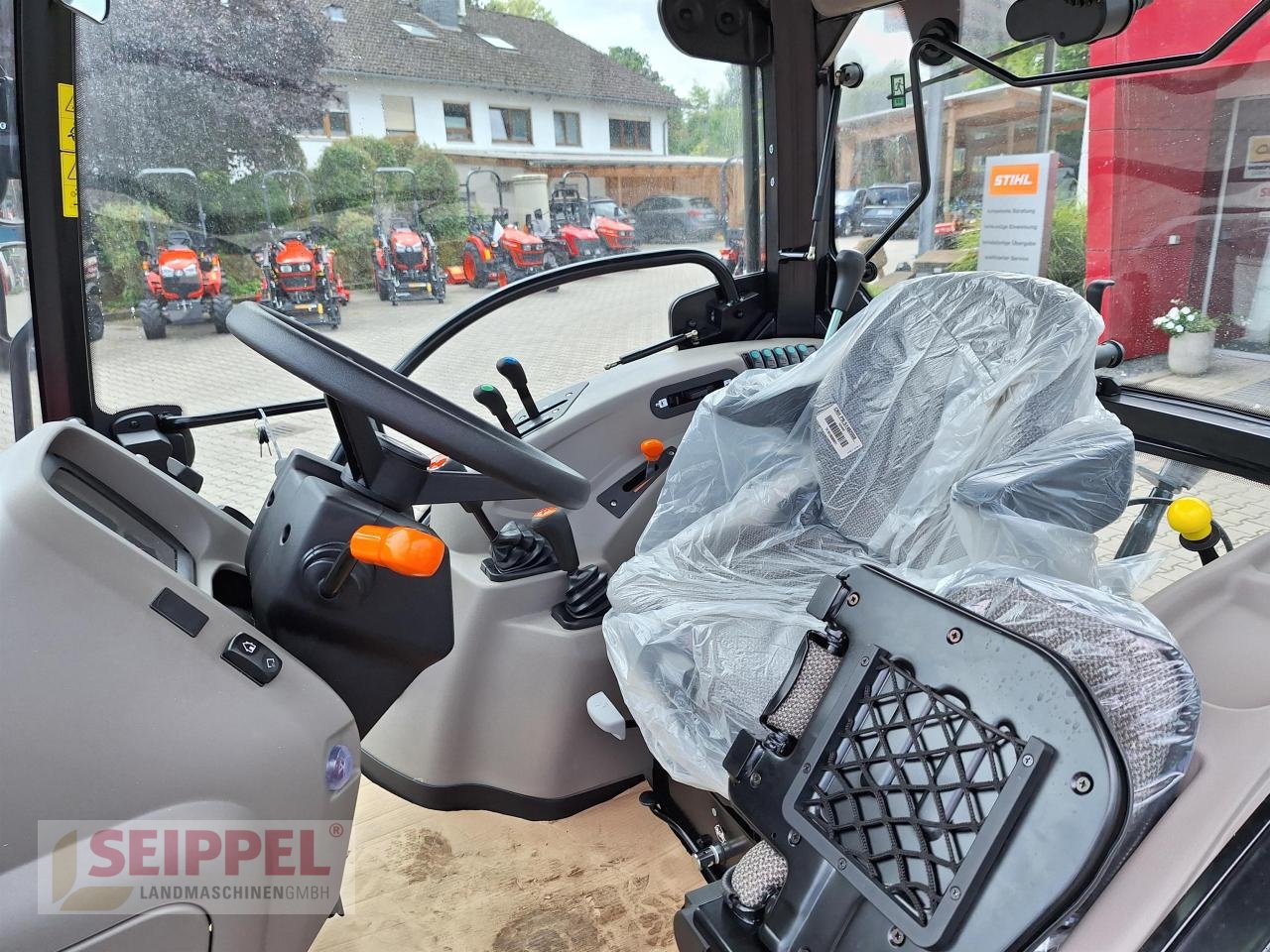 Traktor du type Case IH FARMALL 75 A BASIS KLIMA, Neumaschine en Groß-Umstadt (Photo 5)