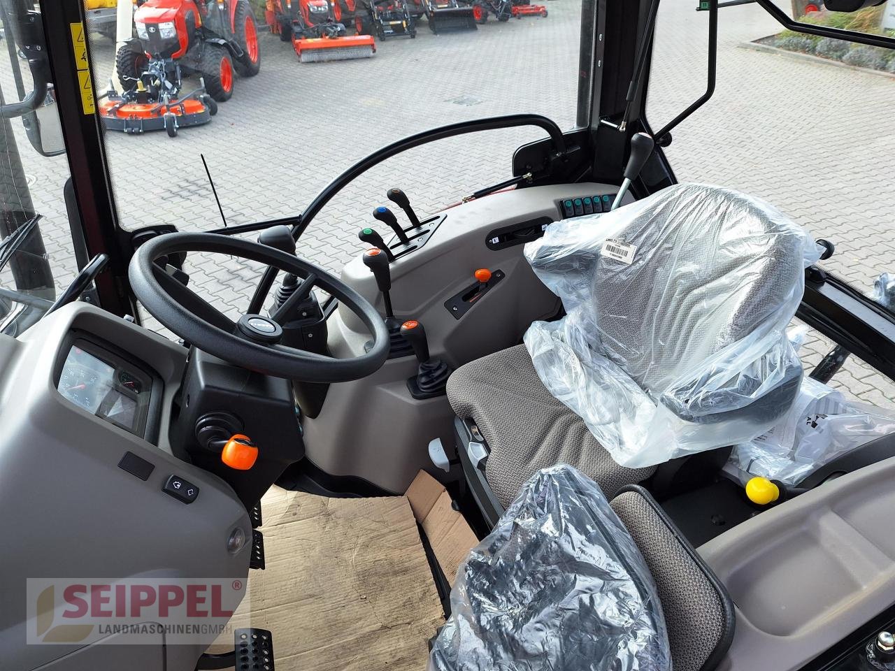 Traktor du type Case IH FARMALL 75 A BASIS KLIMA, Neumaschine en Groß-Umstadt (Photo 6)