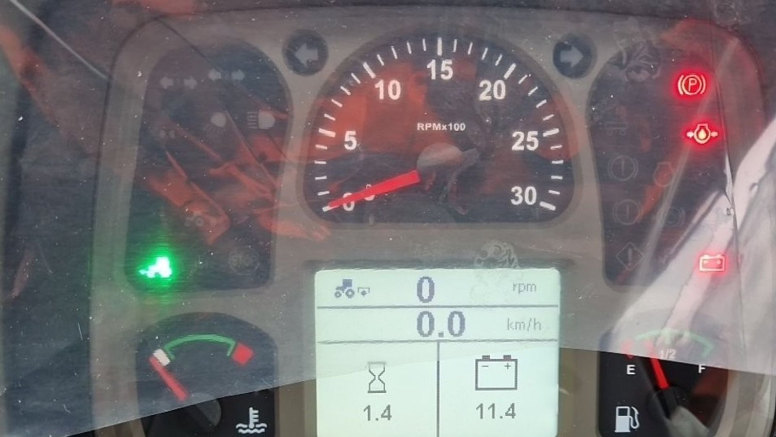 Traktor za tip Case IH Farmall 75 A Koblingsfrit vendegear og brede hjul., Gebrauchtmaschine u Lintrup (Slika 19)