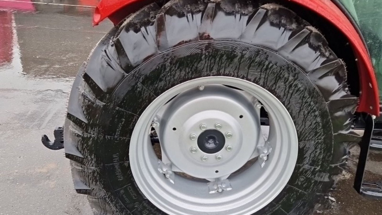 Traktor za tip Case IH Farmall 75 A Koblingsfrit vendegear og brede hjul., Gebrauchtmaschine u Lintrup (Slika 23)