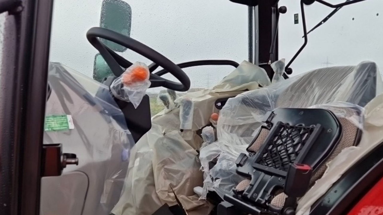 Traktor za tip Case IH Farmall 75 A Koblingsfrit vendegear og brede hjul., Gebrauchtmaschine u Lintrup (Slika 3)