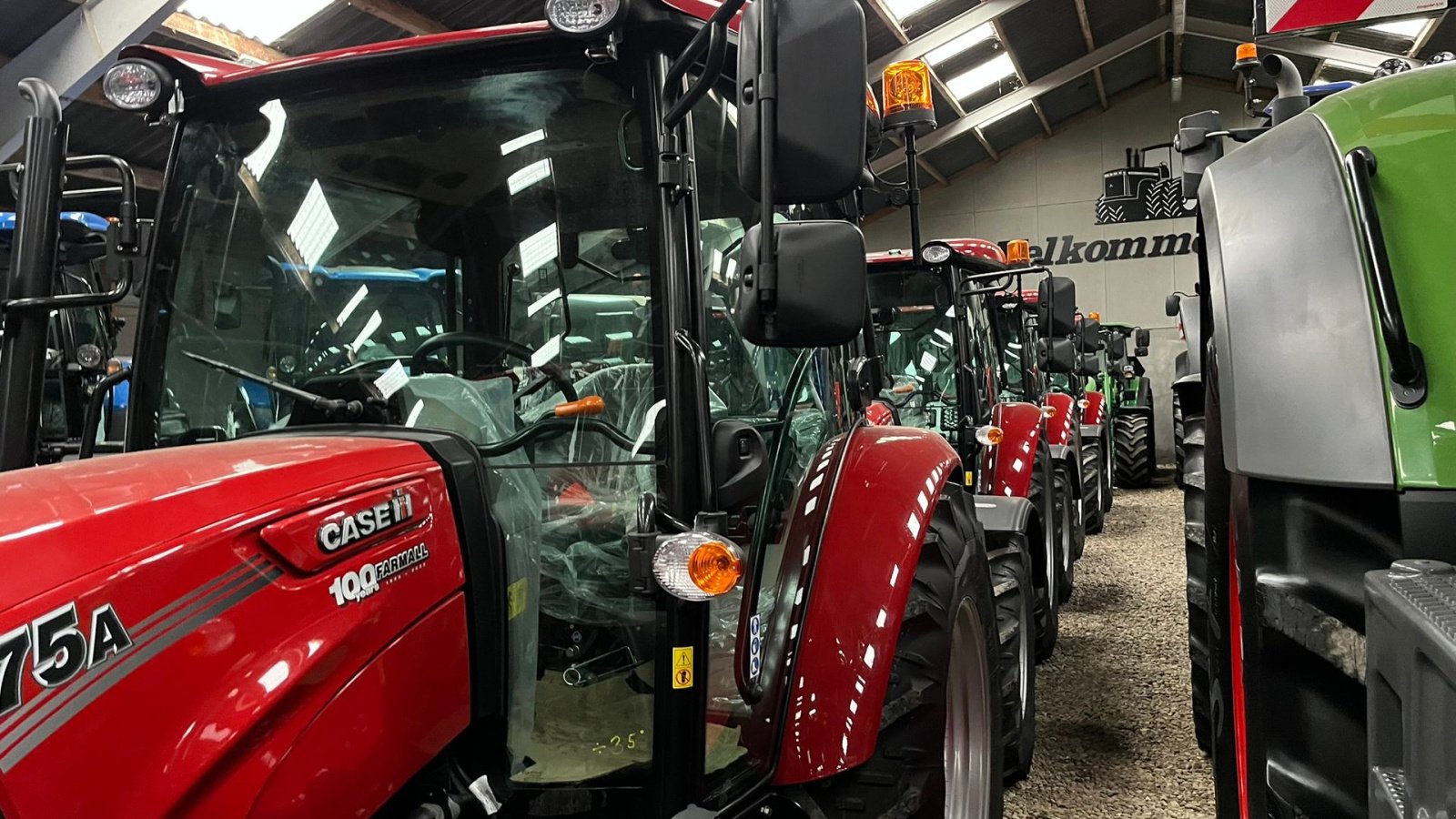 Traktor van het type Case IH Farmall 75 A Med frontlift og koblingsfrit vendegear og brede hjul., Gebrauchtmaschine in Lintrup (Foto 13)