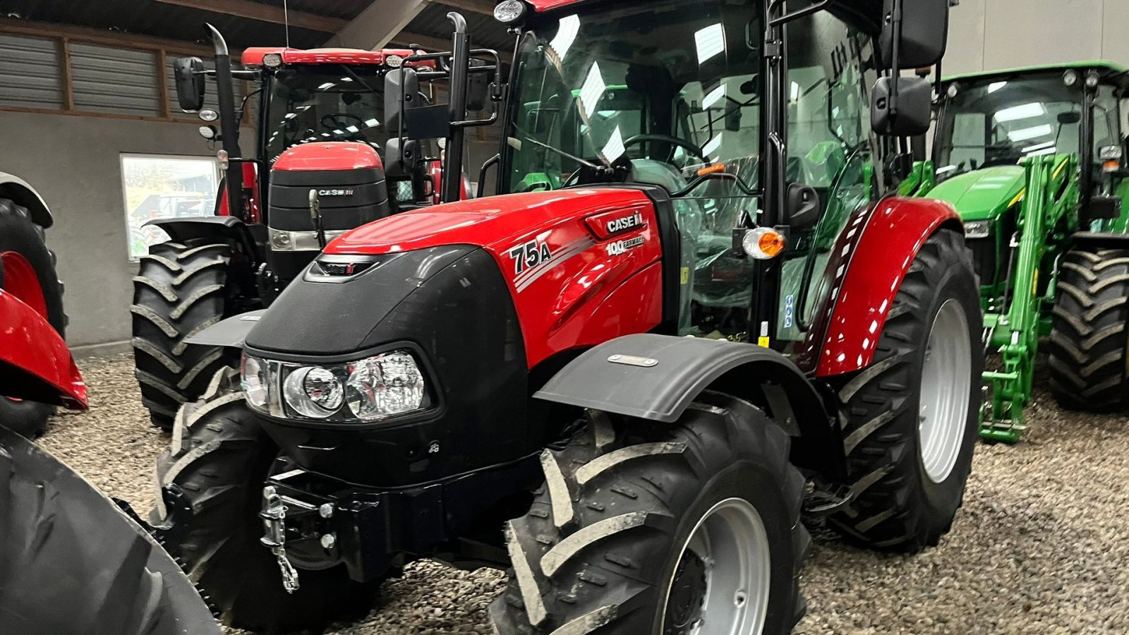 Traktor van het type Case IH Farmall 75 A Med frontlift og koblingsfrit vendegear og brede hjul., Gebrauchtmaschine in Lintrup (Foto 11)