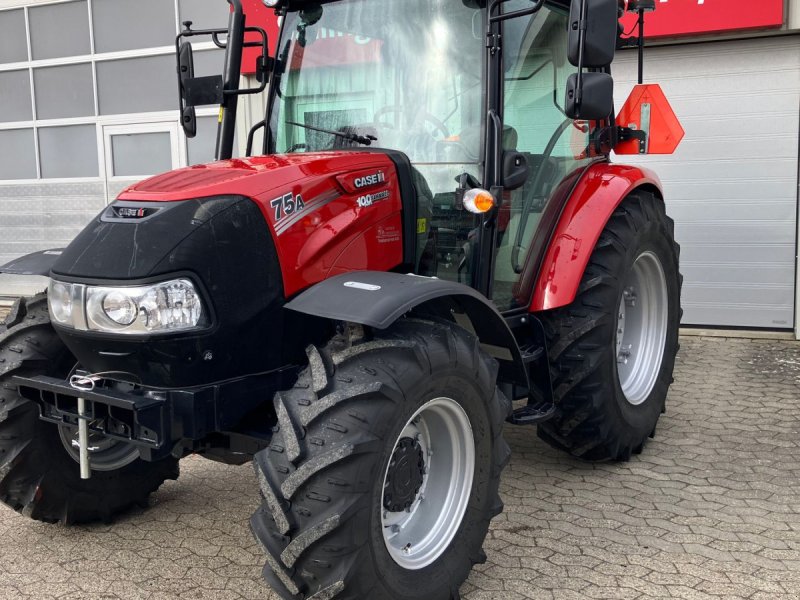Traktor van het type Case IH Farmall 75 A, Gebrauchtmaschine in Spøttrup (Foto 1)