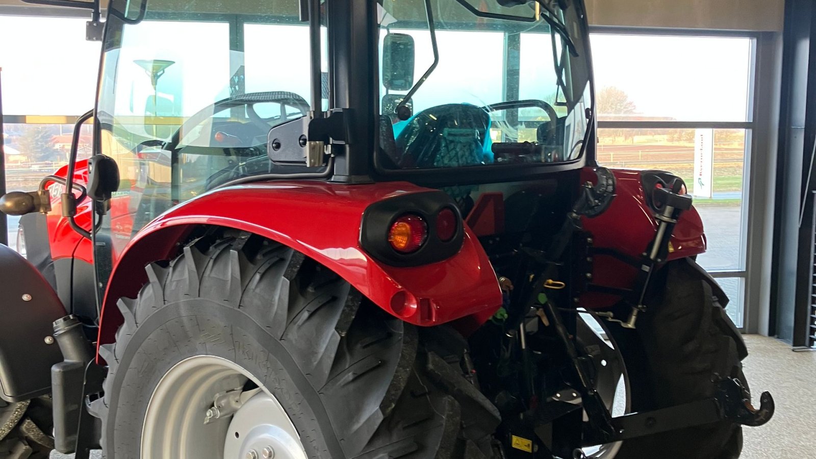 Traktor tipa Case IH Farmall 75 A, Gebrauchtmaschine u Spøttrup (Slika 3)