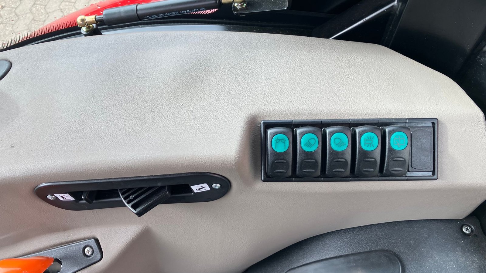 Traktor типа Case IH Farmall 75 A, Gebrauchtmaschine в Spøttrup (Фотография 14)