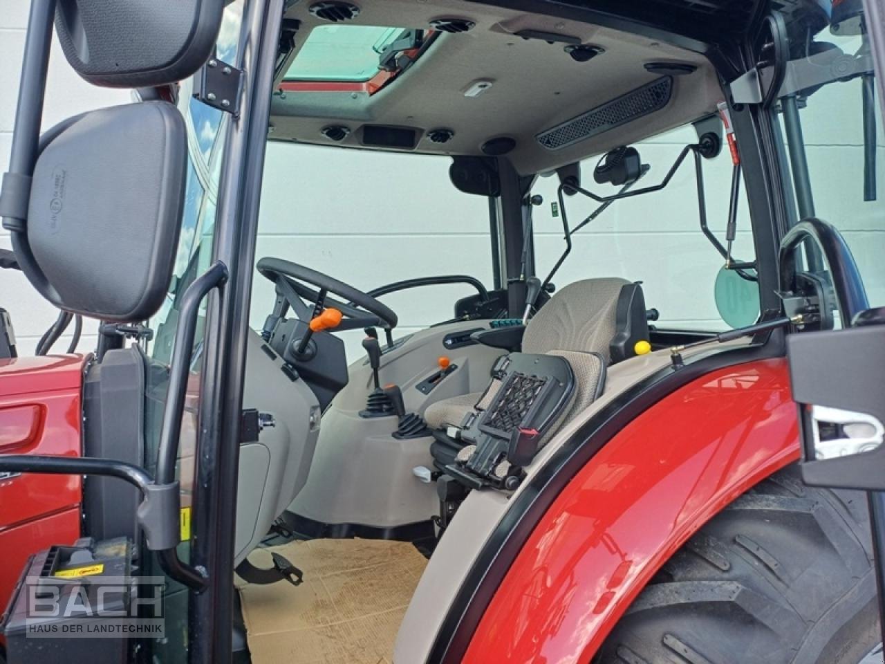 Traktor a típus Case IH FARMALL 75 A, Neumaschine ekkor: Boxberg-Seehof (Kép 6)