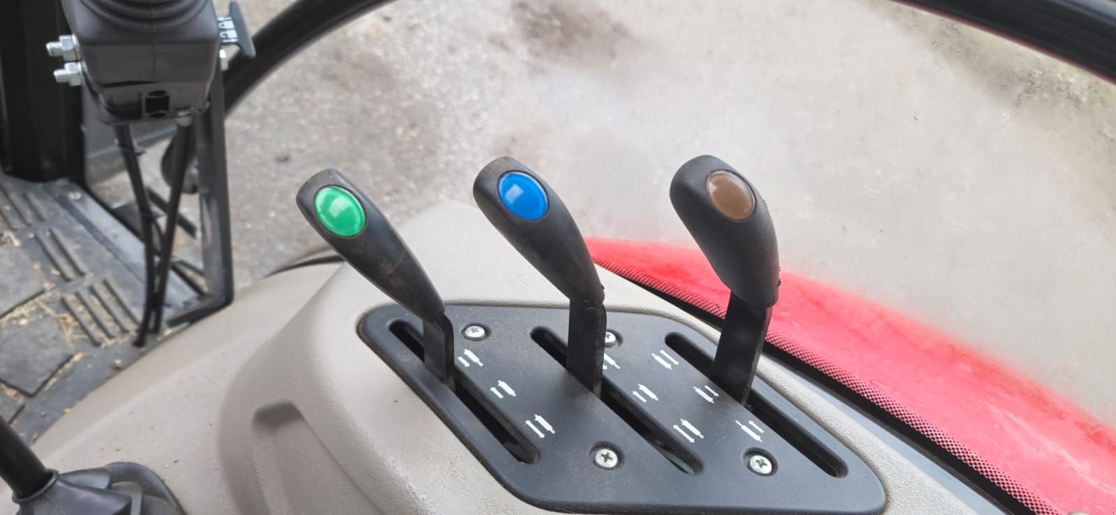 Traktor typu Case IH Farmall 75 A, Gebrauchtmaschine v Hopfgarten (Obrázek 4)