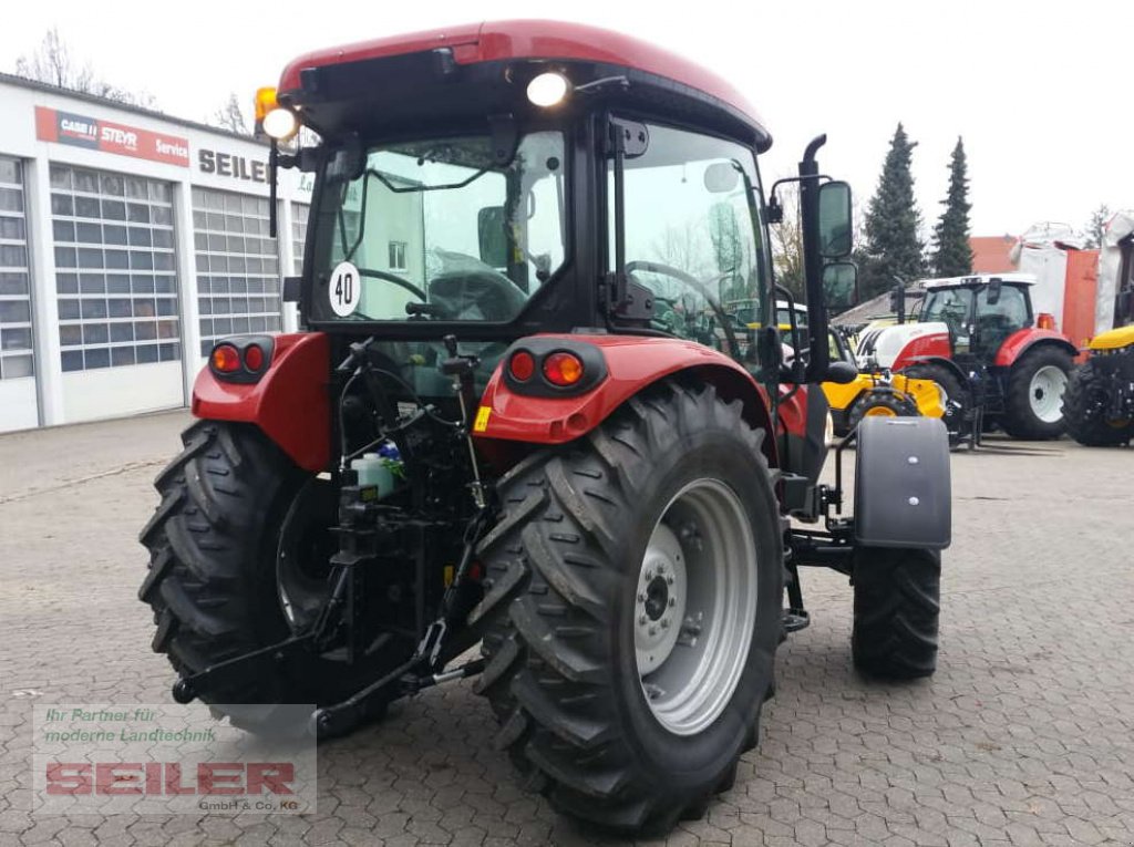 Traktor of the type Case IH Farmall 75 A, Neumaschine in Ansbach (Picture 5)