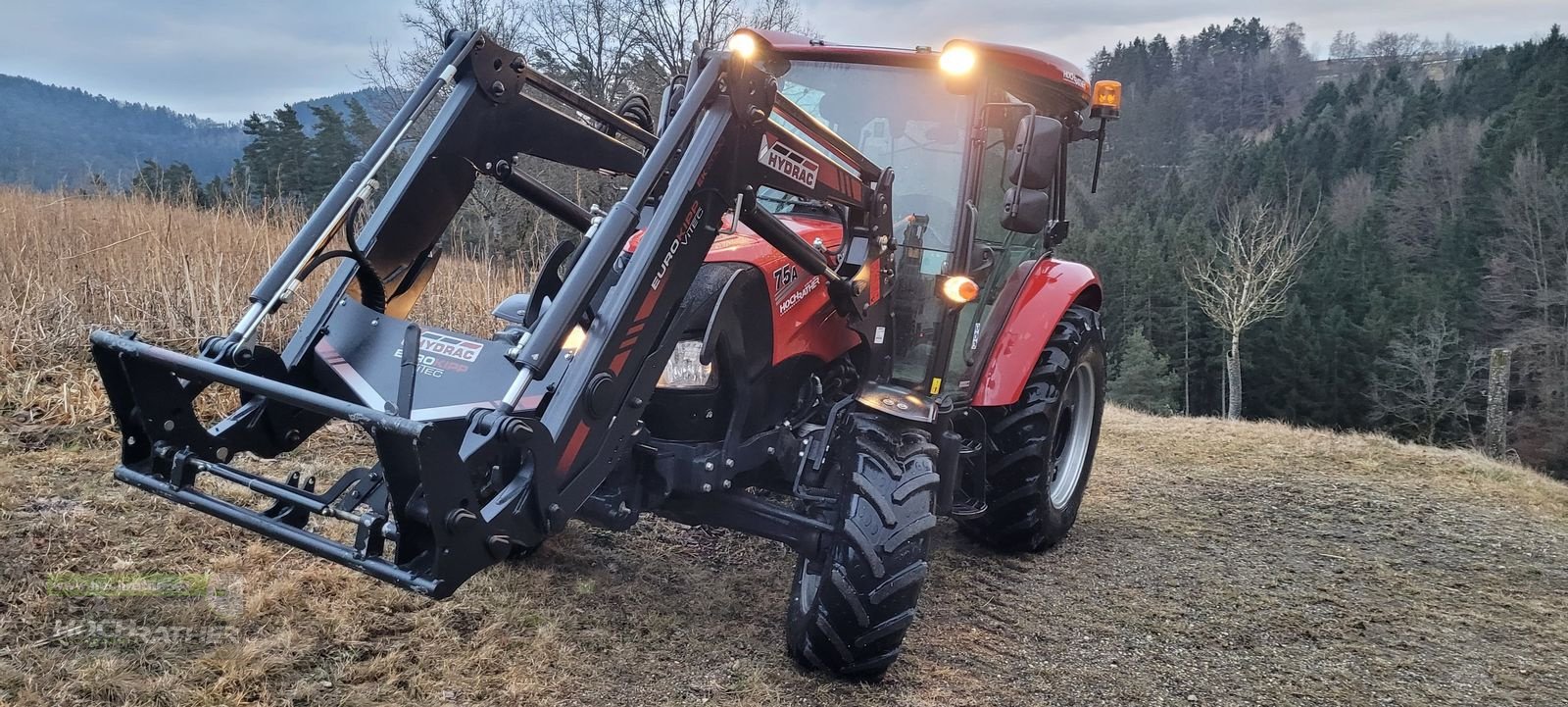 Traktor van het type Case IH Farmall 75 A, Gebrauchtmaschine in Kronstorf (Foto 3)