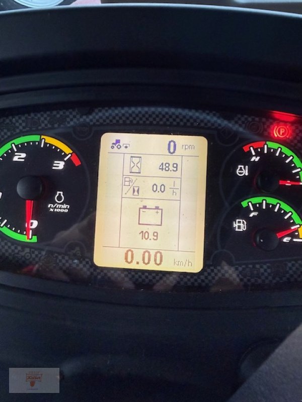 Traktor des Typs Case IH Farmall 75 C, Gebrauchtmaschine in Remchingen (Bild 4)