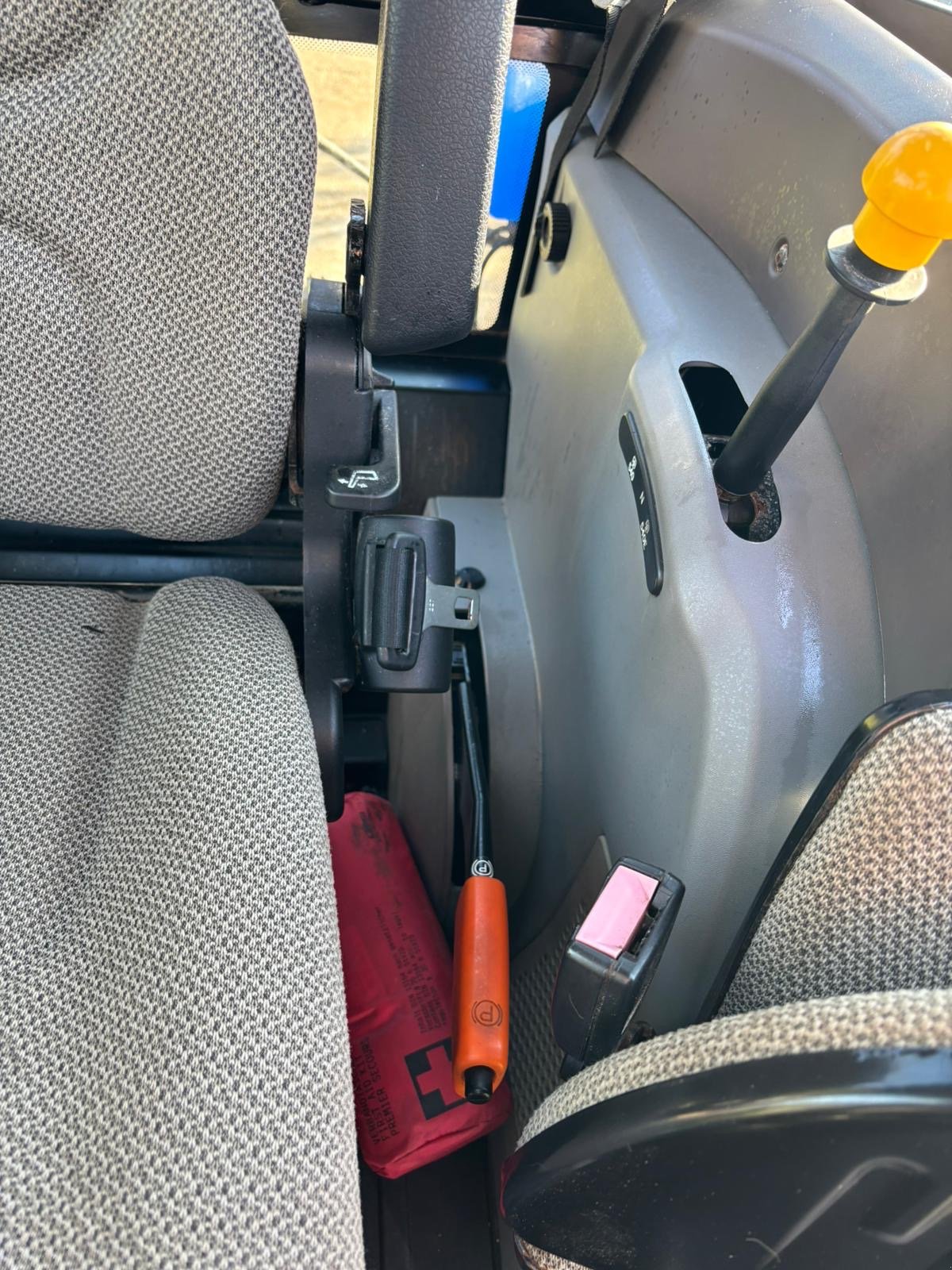 Traktor van het type Case IH Farmall 75 C, Gebrauchtmaschine in Pemfling (Foto 11)