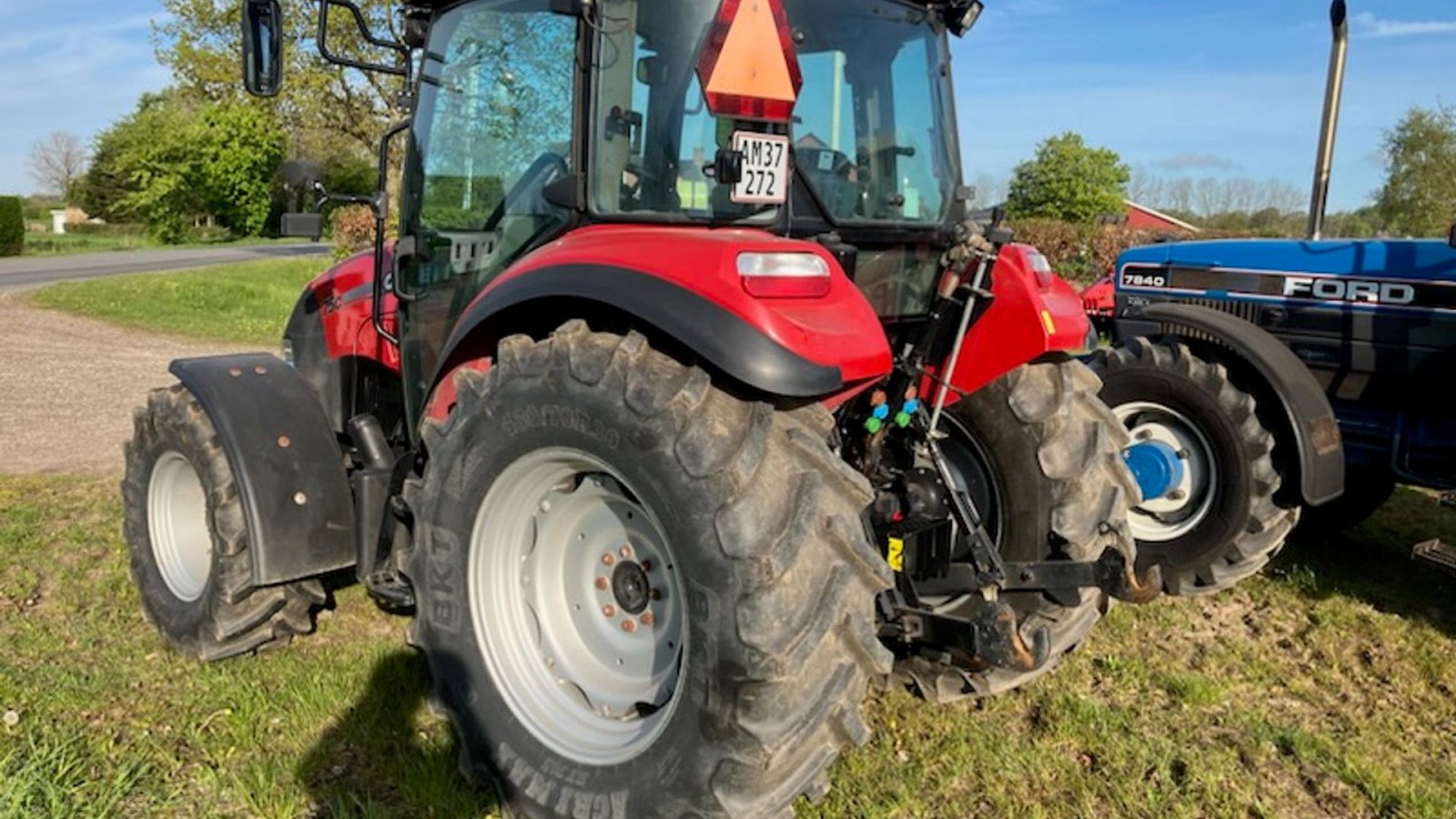 Traktor of the type Case IH Farmall 75C, Gebrauchtmaschine in Aabenraa (Picture 3)