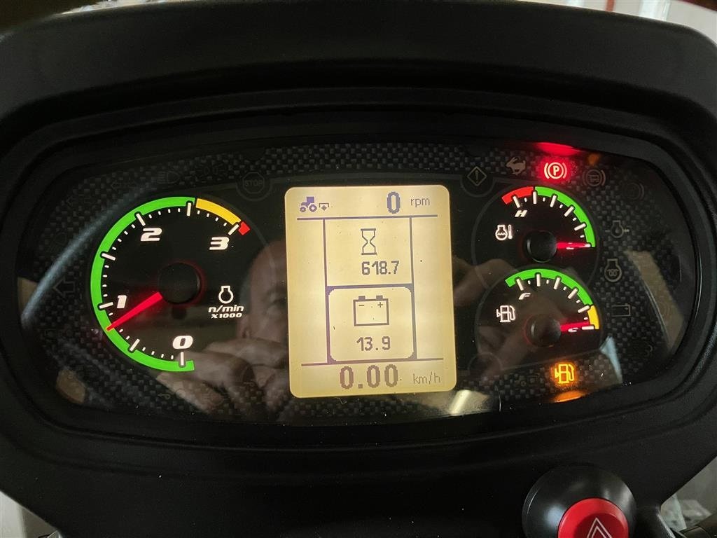 Traktor of the type Case IH Farmall 75C, Gebrauchtmaschine in Thorsø (Picture 20)