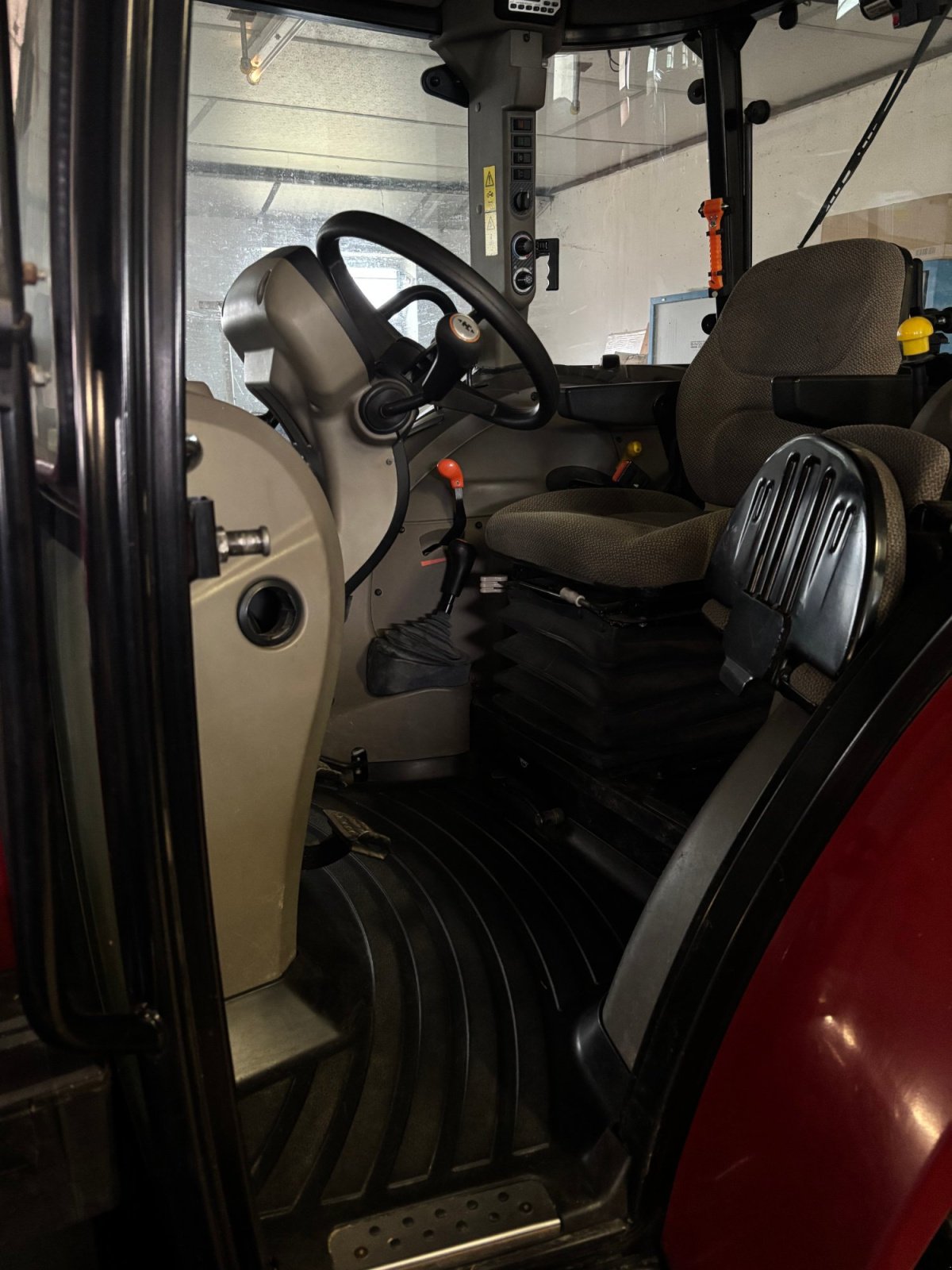 Traktor van het type Case IH Farmall 75C, Gebrauchtmaschine in Thyrnau (Foto 8)