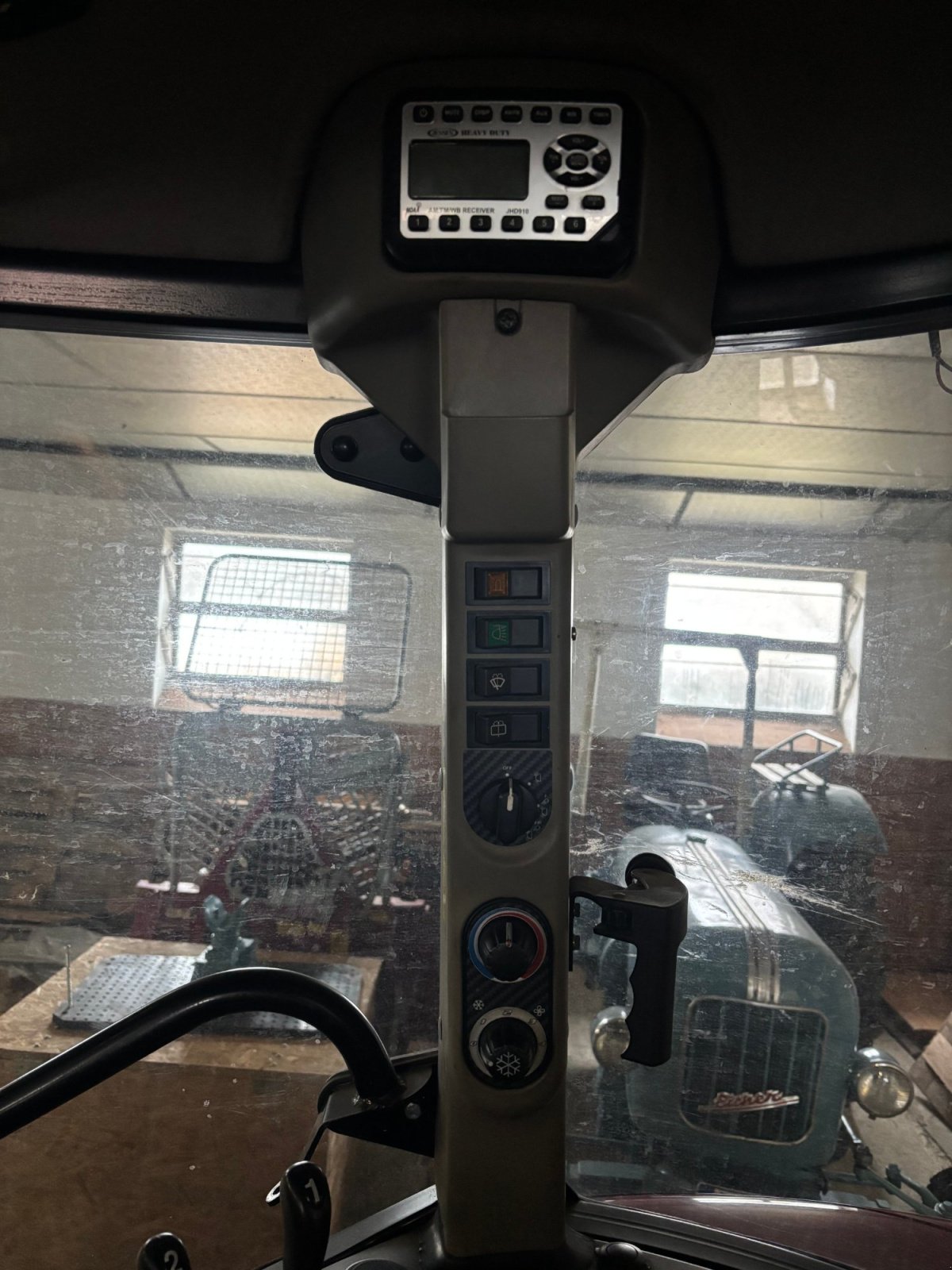 Traktor van het type Case IH Farmall 75C, Gebrauchtmaschine in Thyrnau (Foto 11)