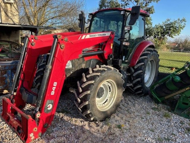 Traktor van het type Case IH FARMALL 85 C, Gebrauchtmaschine in CASTRES