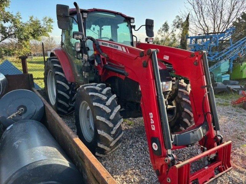 Traktor van het type Case IH FARMALL 85 C, Gebrauchtmaschine in CASTRES (Foto 4)