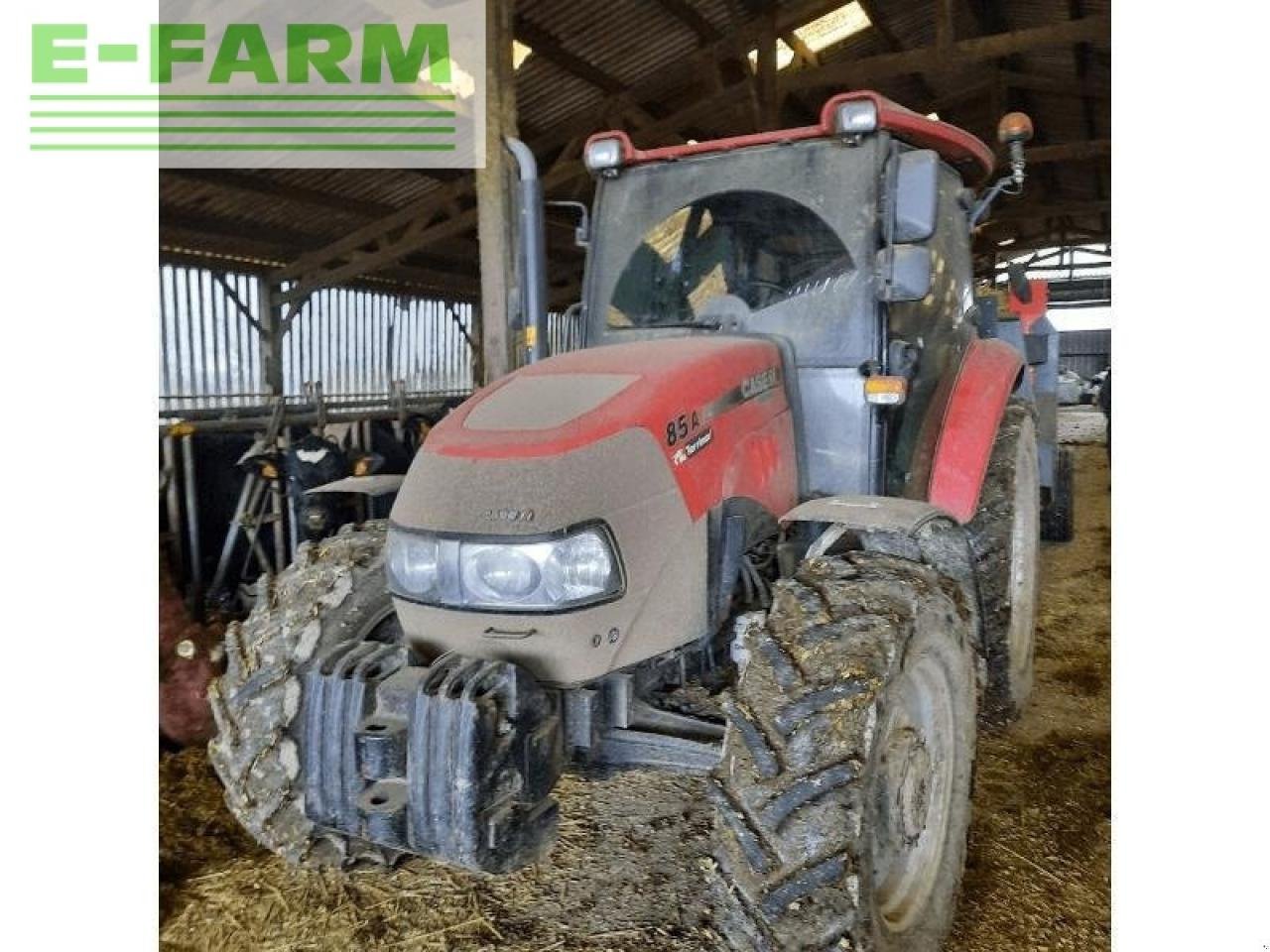 Traktor of the type Case IH farmall 85a, Gebrauchtmaschine in HERIC (Picture 1)