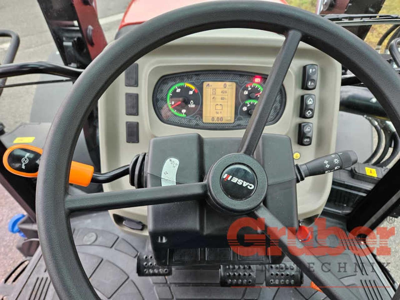 Traktor van het type Case IH Farmall 90 A Mechanisch, Gebrauchtmaschine in Ampfing (Foto 17)