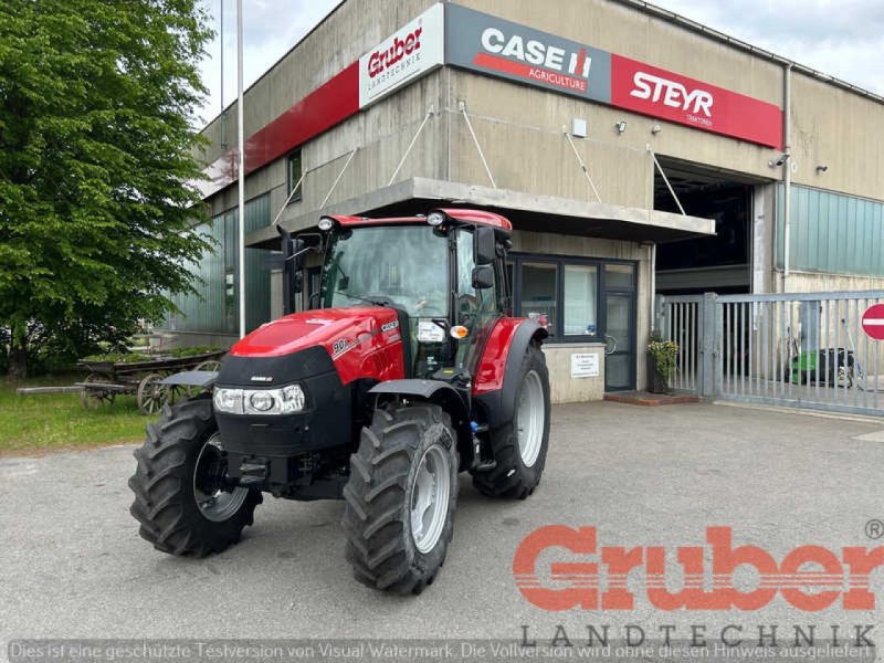 Traktor of the type Case IH Farmall 90 A Synchro, Neumaschine in Ampfing (Picture 1)