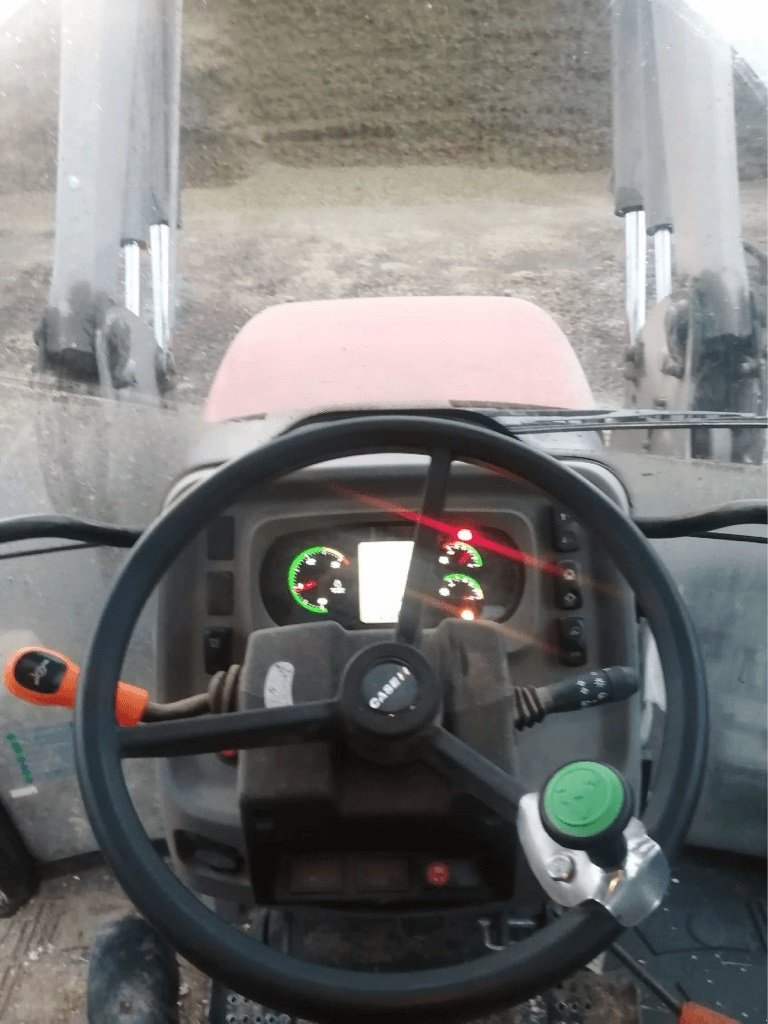 Traktor van het type Case IH FARMALL 90 A, Gebrauchtmaschine in ISIGNY-LE-BUAT (Foto 5)