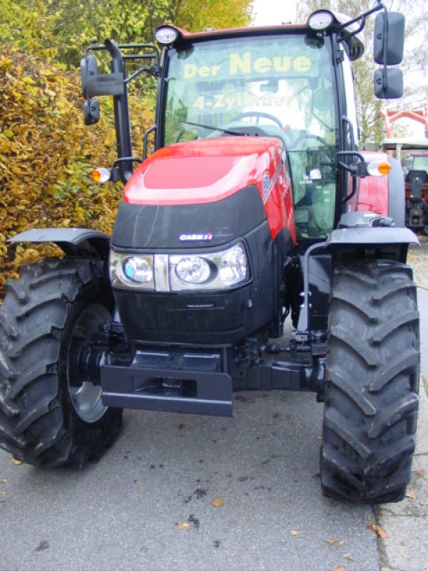 Traktor des Typs Case IH Farmall 90 A, Neumaschine in Viechtach (Bild 4)