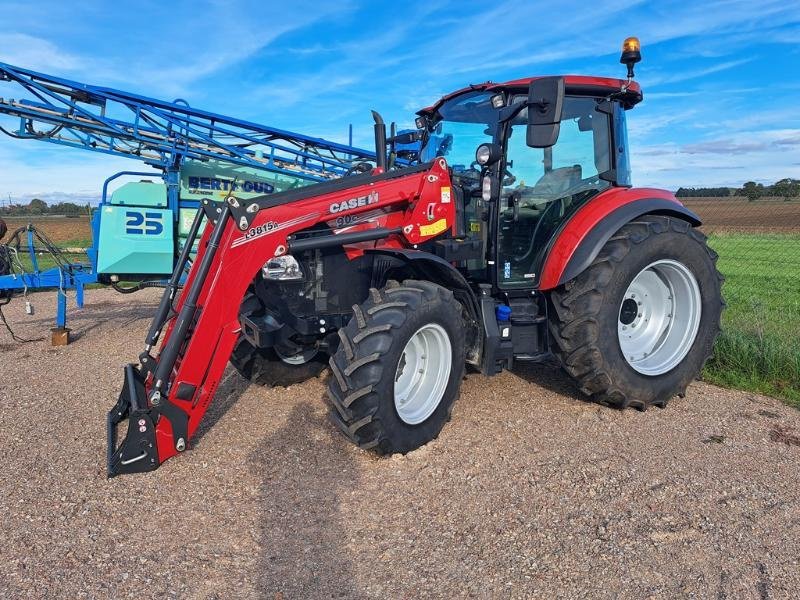 Traktor of the type Case IH FARMALL 90C, Gebrauchtmaschine in SAINT-GERMAIN DU PUY (Picture 1)