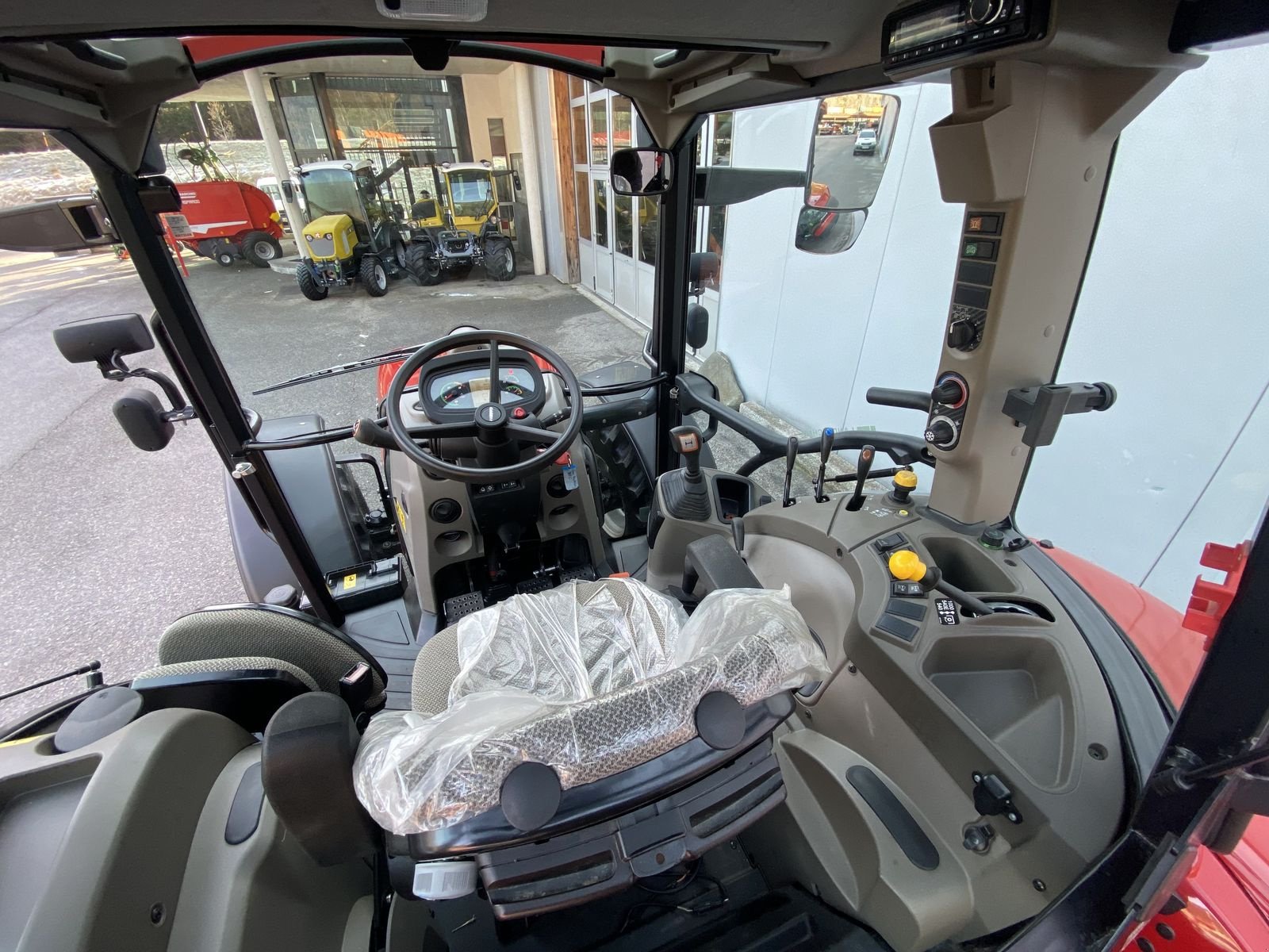 Traktor типа Case IH Farmall 95 C, Gebrauchtmaschine в Ried im Oberinntal (Фотография 8)