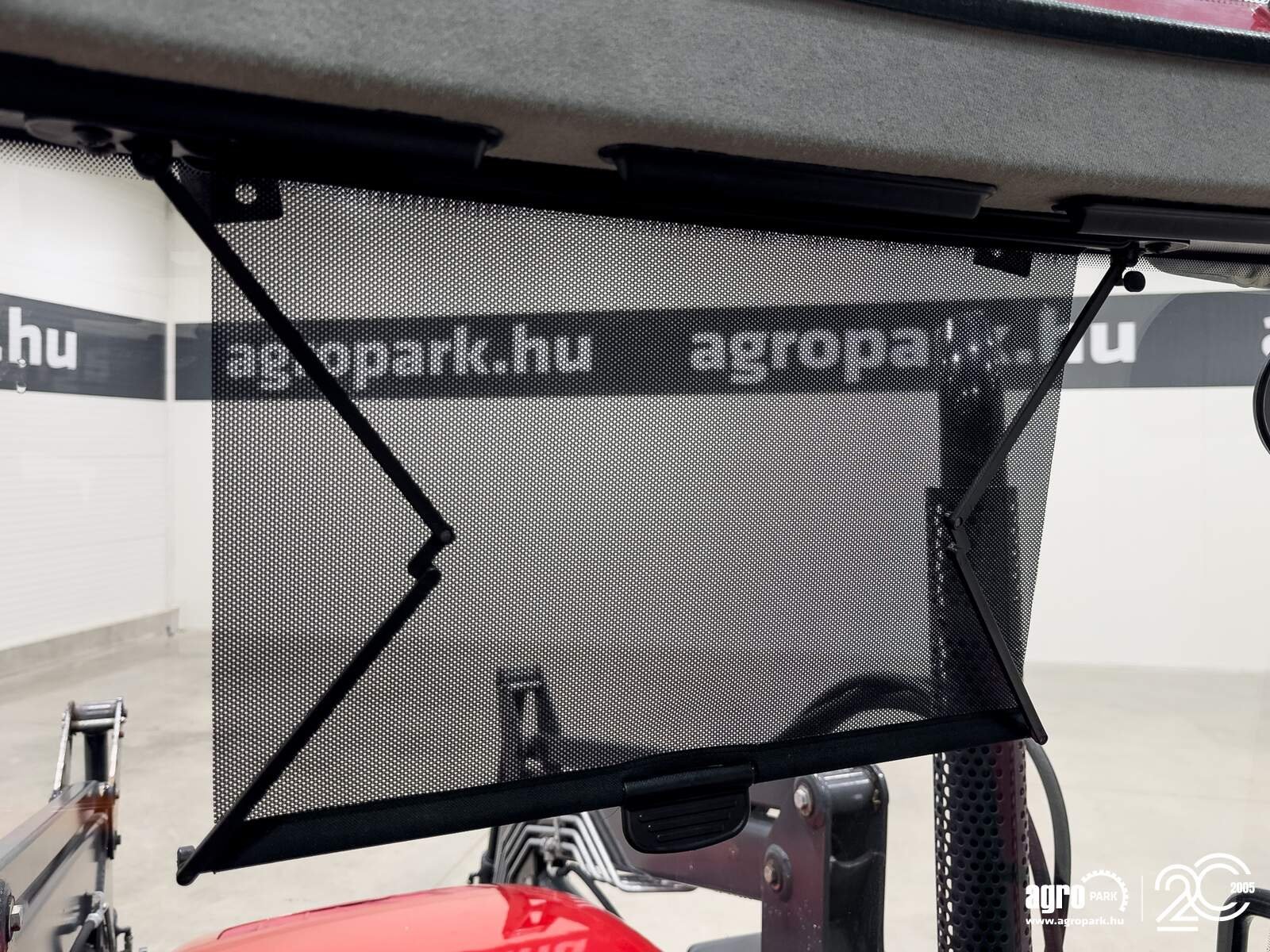 Traktor of the type Case IH Farmall 95A with front loader, air brakes, Gebrauchtmaschine in Csengele (Picture 29)