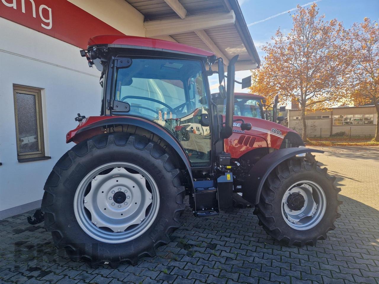 Traktor des Typs Case IH Farmall A 100 Mech, Neumaschine in Straubing (Bild 4)