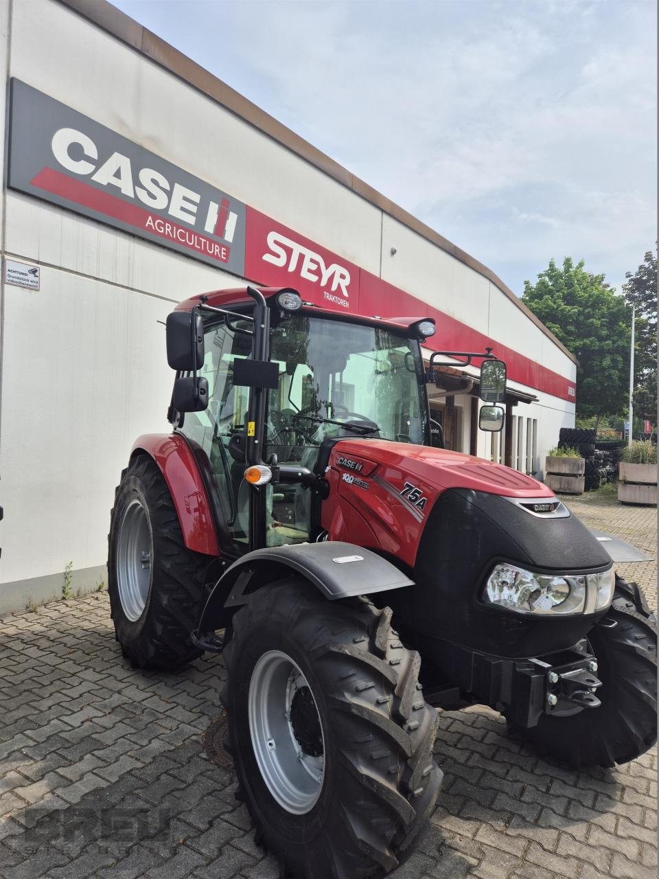 Traktor des Typs Case IH Farmall A 75, Neumaschine in Straubing (Bild 1)