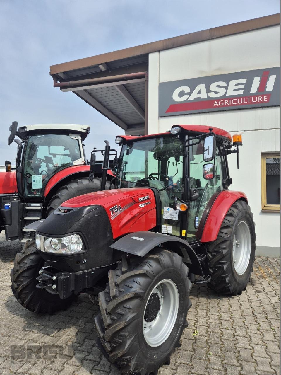 Traktor des Typs Case IH Farmall A 75, Neumaschine in Straubing (Bild 2)