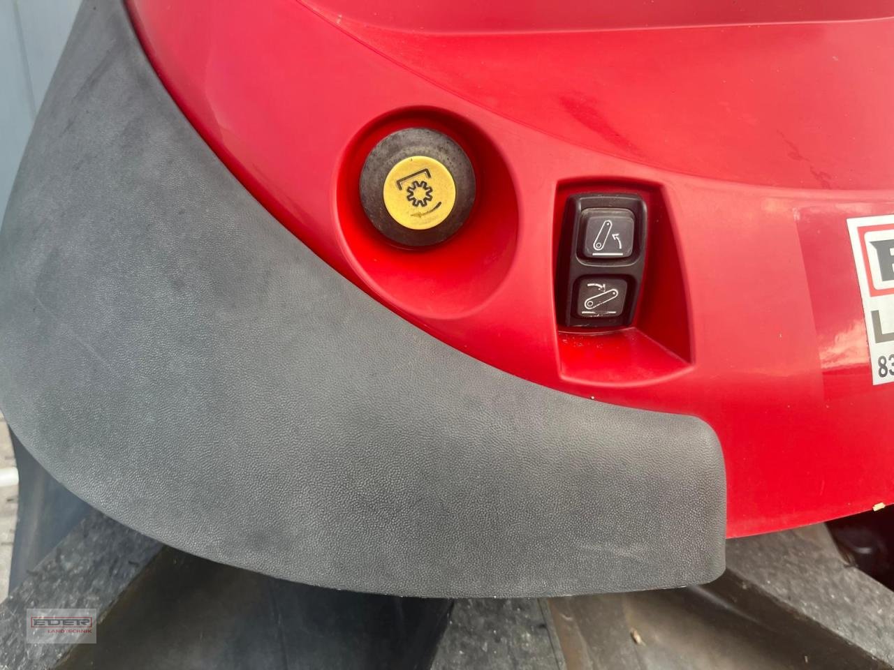 Traktor от тип Case IH Farmall C85 Neue Reifen, Gebrauchtmaschine в Tuntenhausen (Снимка 10)