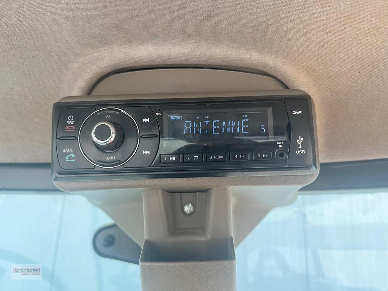 Traktor от тип Case IH Farmall C85 Neue Reifen, Gebrauchtmaschine в Tuntenhausen (Снимка 14)