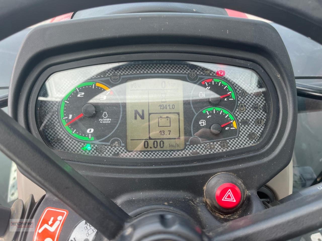 Traktor от тип Case IH Farmall C85 Neue Reifen, Gebrauchtmaschine в Tuntenhausen (Снимка 16)