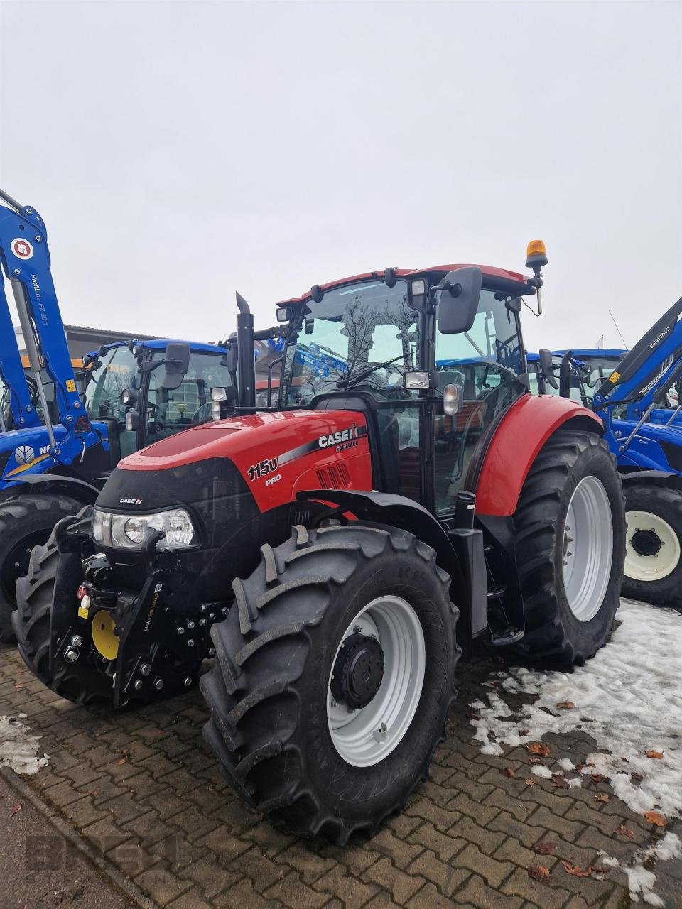 Traktor типа Case IH Farmall U 115 Pro, Gebrauchtmaschine в Straubing (Фотография 3)
