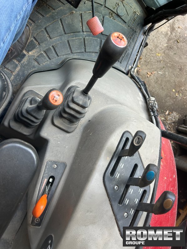 Traktor typu Case IH FARMALL75A, Gebrauchtmaschine w Gennes sur glaize (Zdjęcie 5)