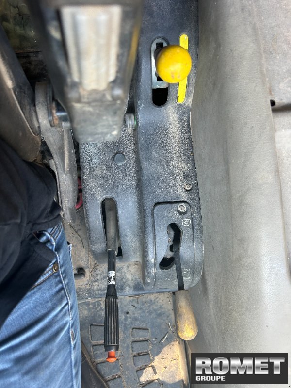 Traktor typu Case IH FARMALL75A, Gebrauchtmaschine w Gennes sur glaize (Zdjęcie 3)