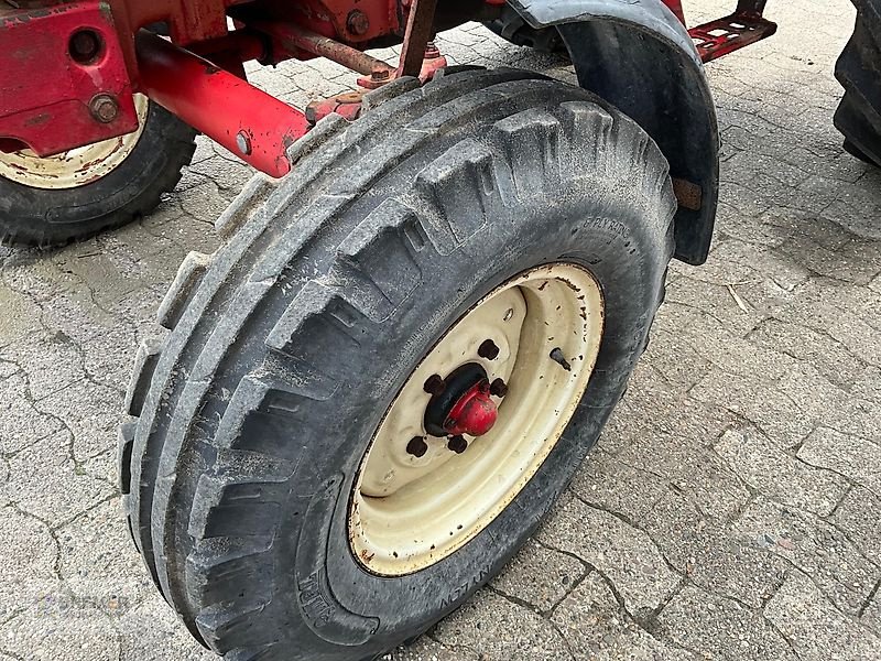 Traktor от тип Case IH IHC 633 mit Frontlader / 16+8 Getriebe, Gebrauchtmaschine в Asendorf (Снимка 14)