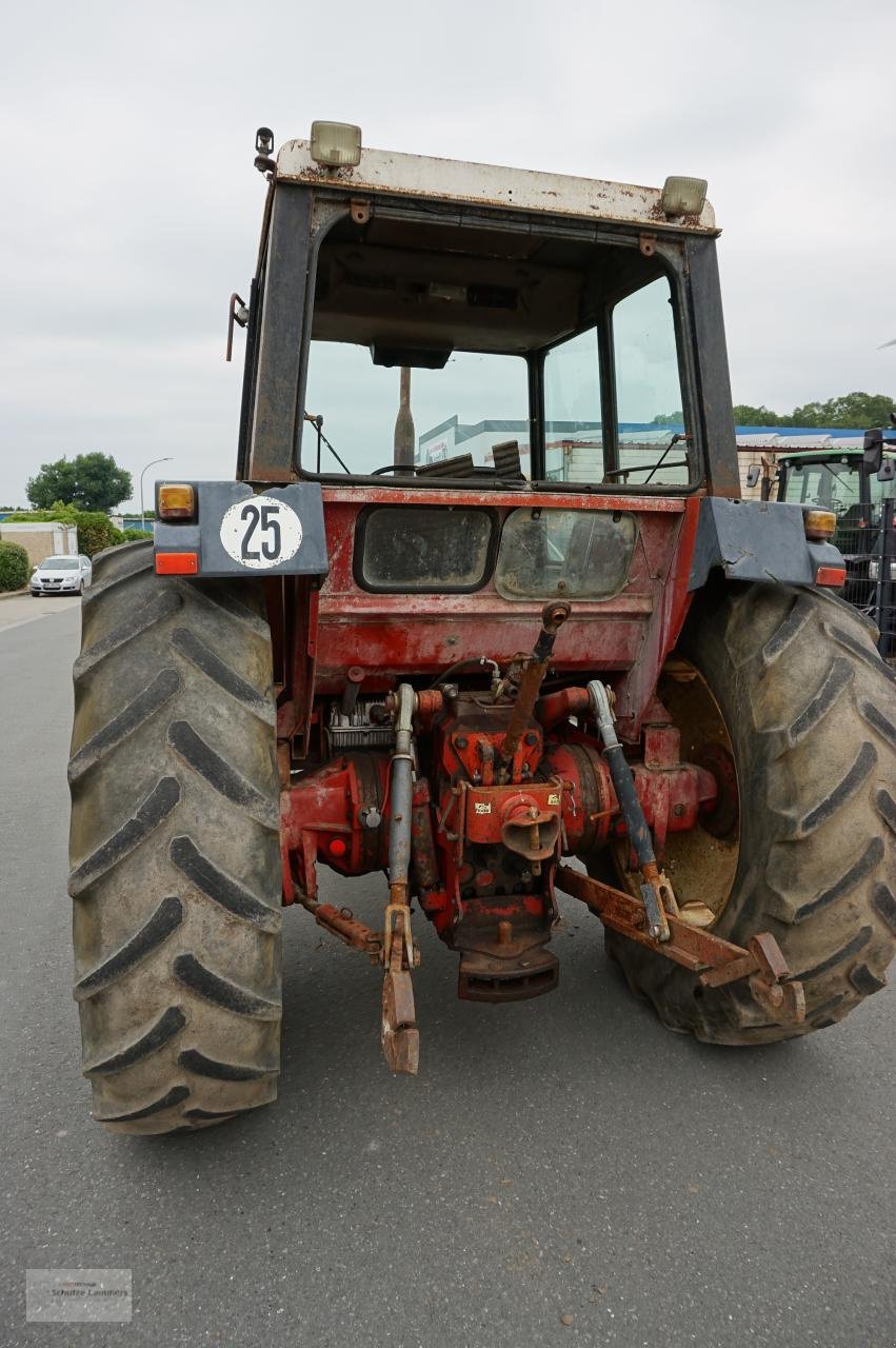 Traktor des Typs Case IH IHC 955, Gebrauchtmaschine in Borken (Bild 3)