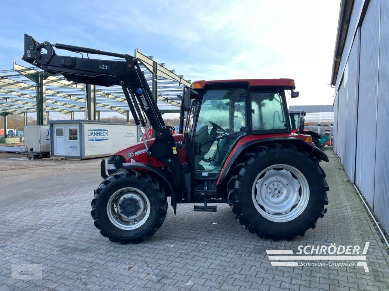 Traktor du type Case IH JXU 85, Gebrauchtmaschine en Wildeshausen (Photo 4)