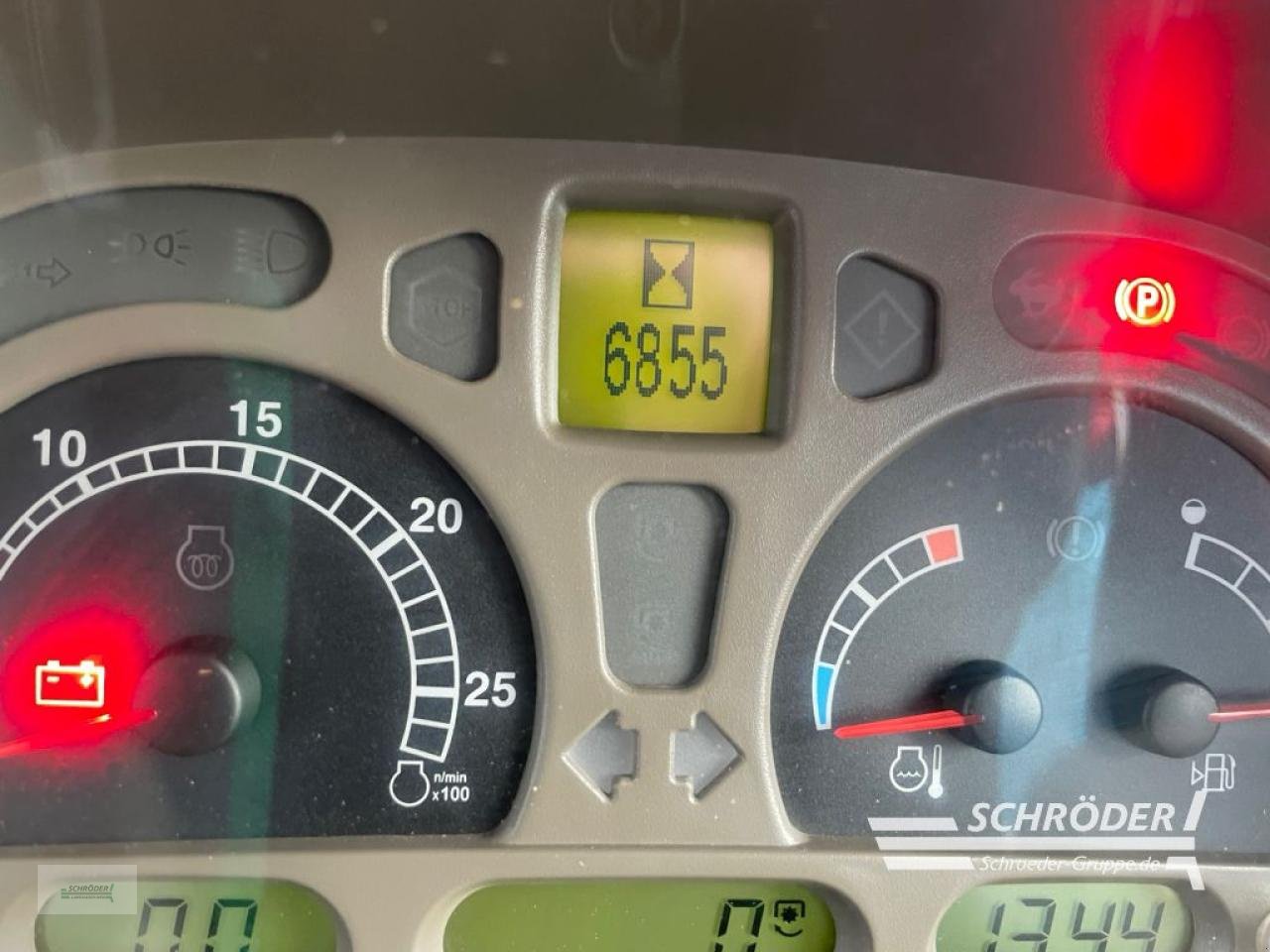 Traktor du type Case IH JXU 85, Gebrauchtmaschine en Wildeshausen (Photo 12)