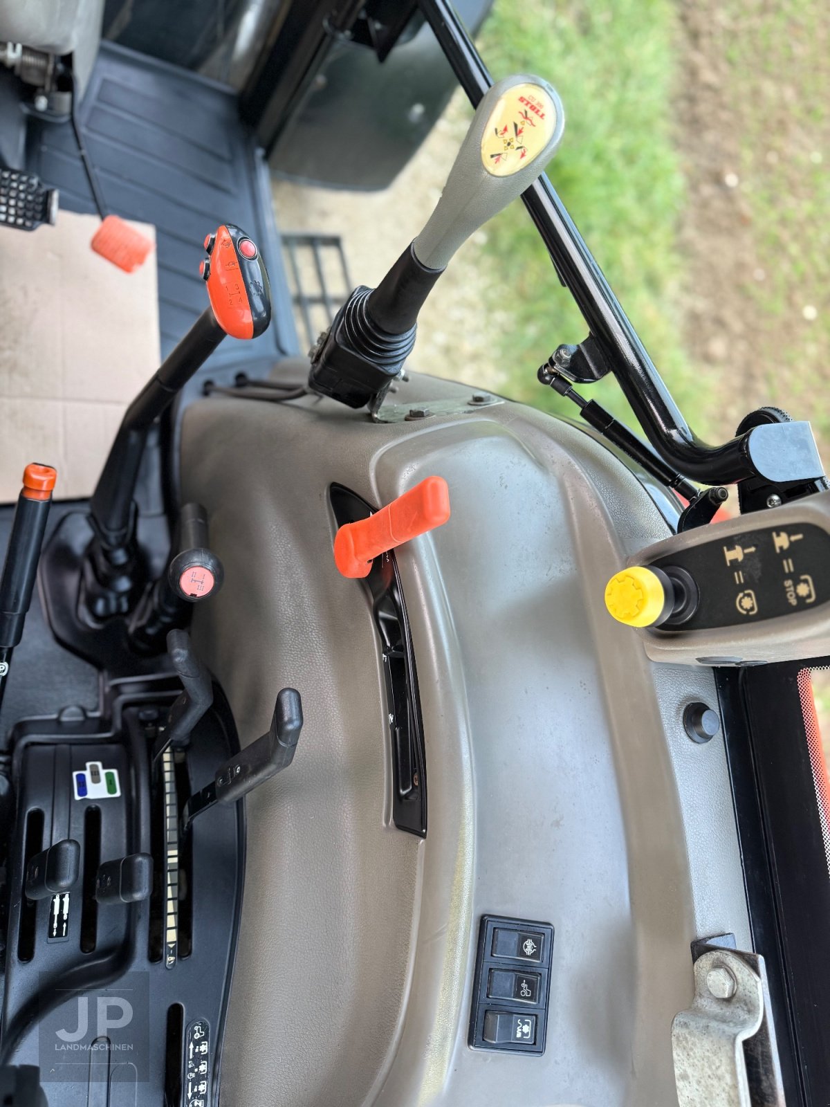 Traktor от тип Case IH JXU 95, Gebrauchtmaschine в Kastl (Снимка 21)