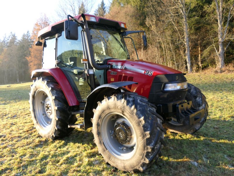 Traktor des Typs Case IH JXU 95, Gebrauchtmaschine in Bad Wildbad-Nonnenmiss (Bild 1)